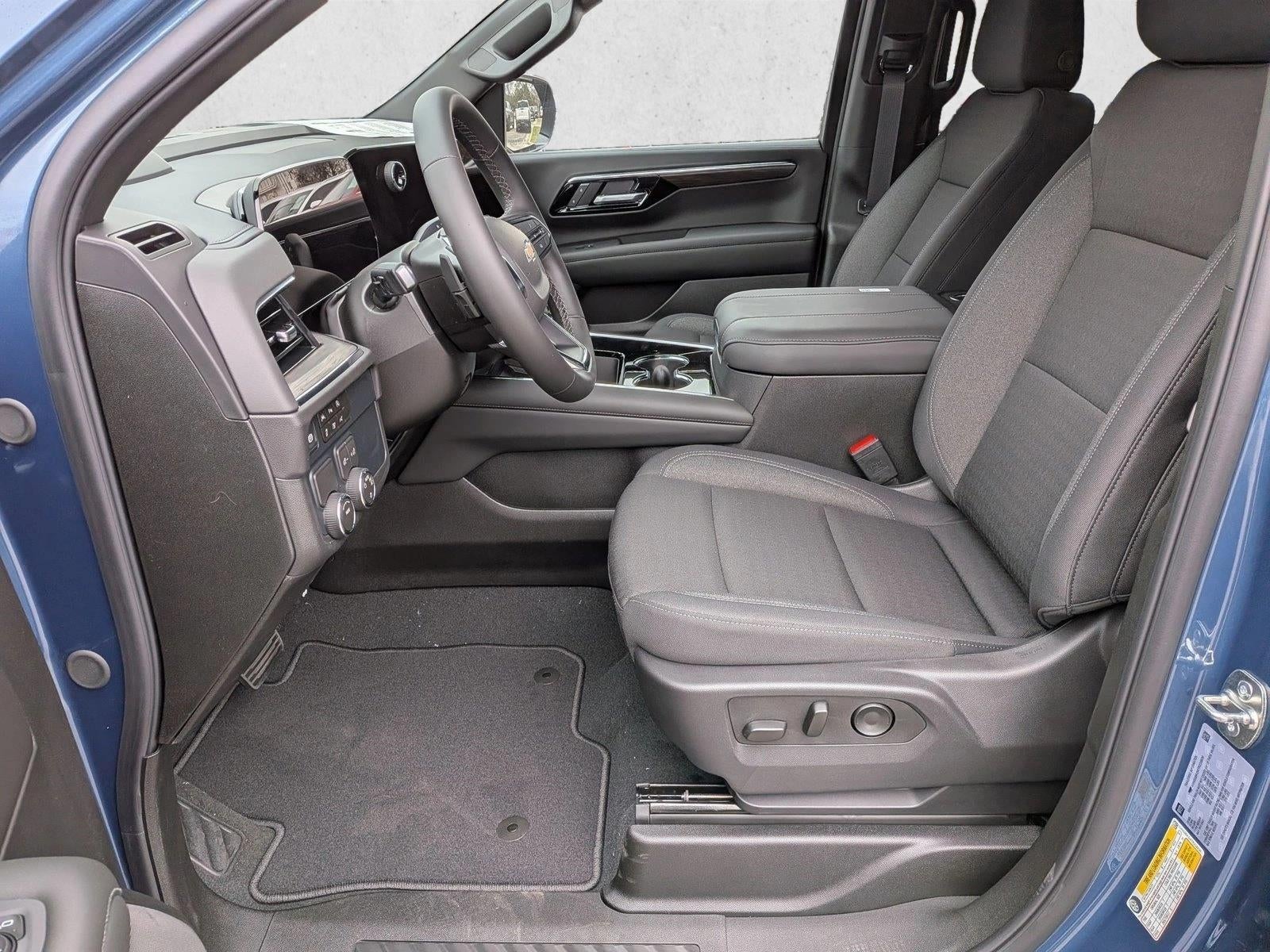 2026 Chevrolet Suburban 2WD LS