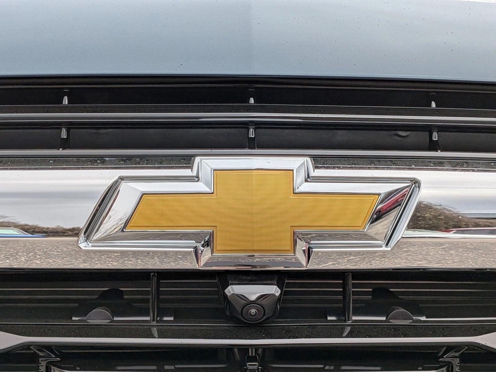 2026 Chevrolet Suburban 2WD LS