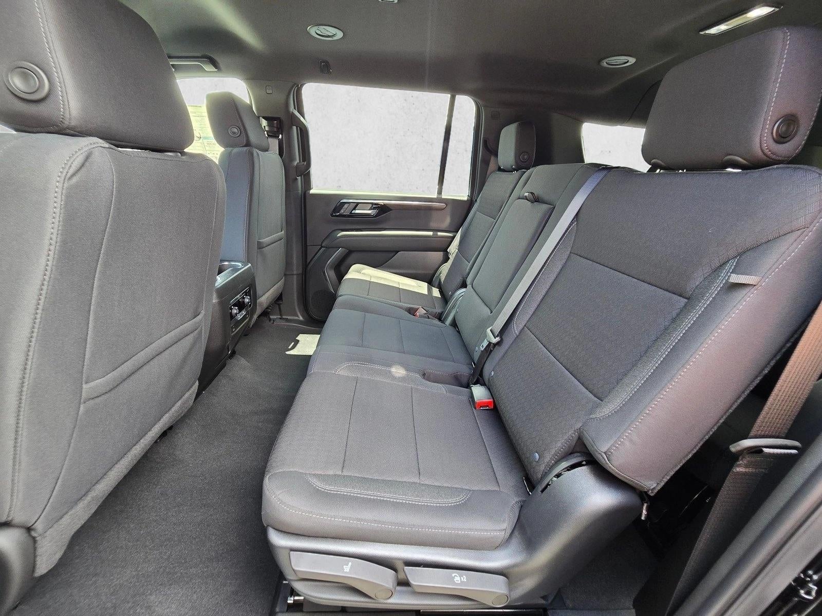2026 Chevrolet Suburban 2WD LS