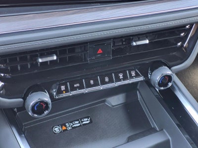 2026 Chevrolet Suburban 2WD LT