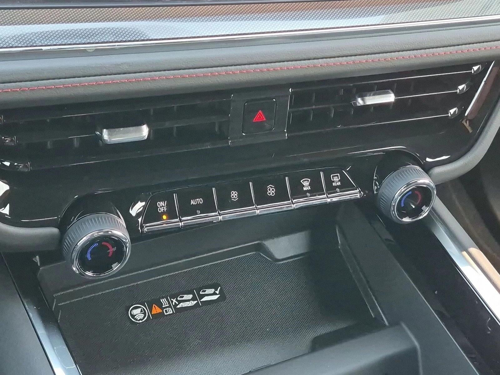 2026 Chevrolet Suburban 4WD RST