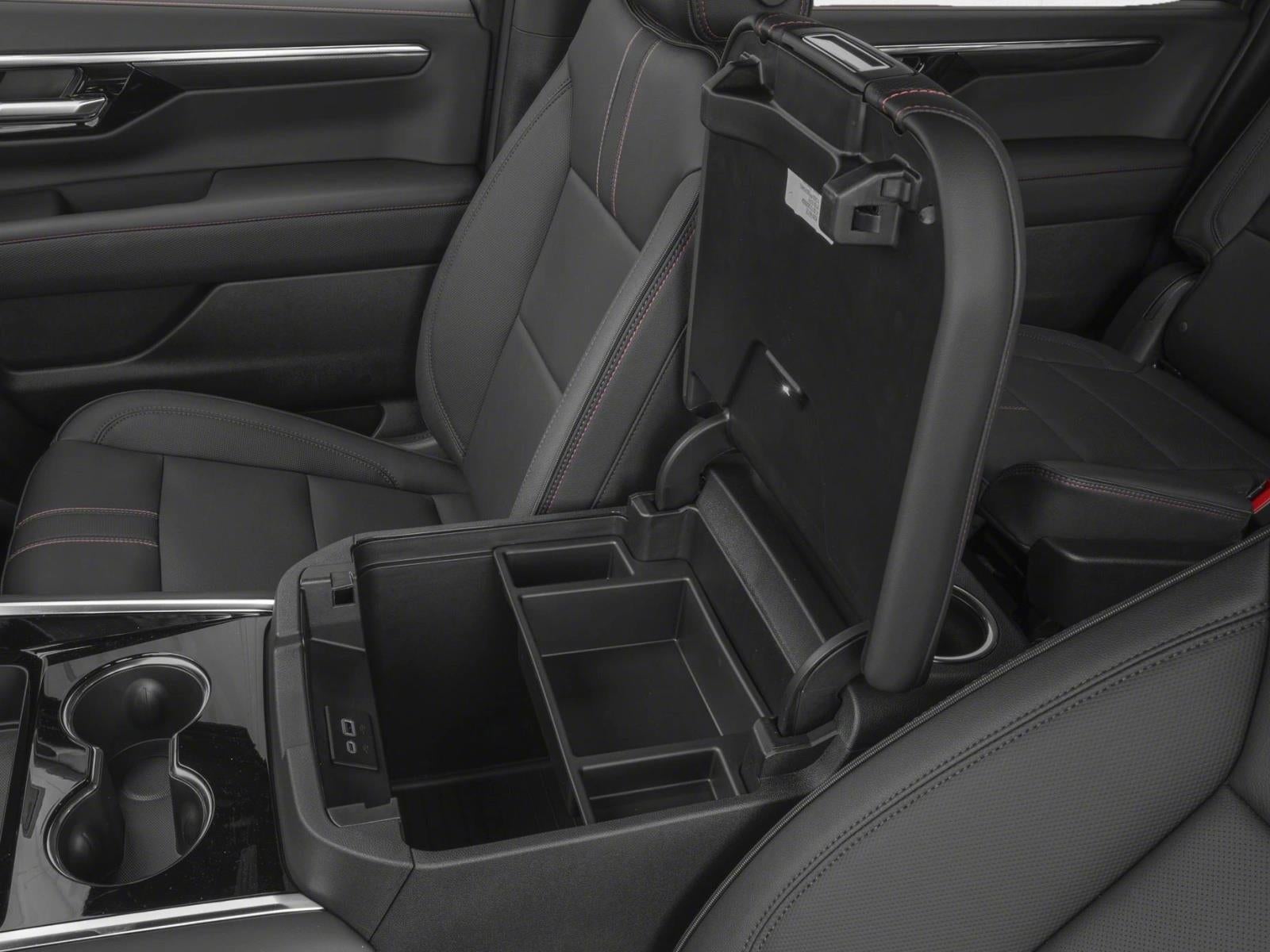 2026 Chevrolet Suburban 4WD RST