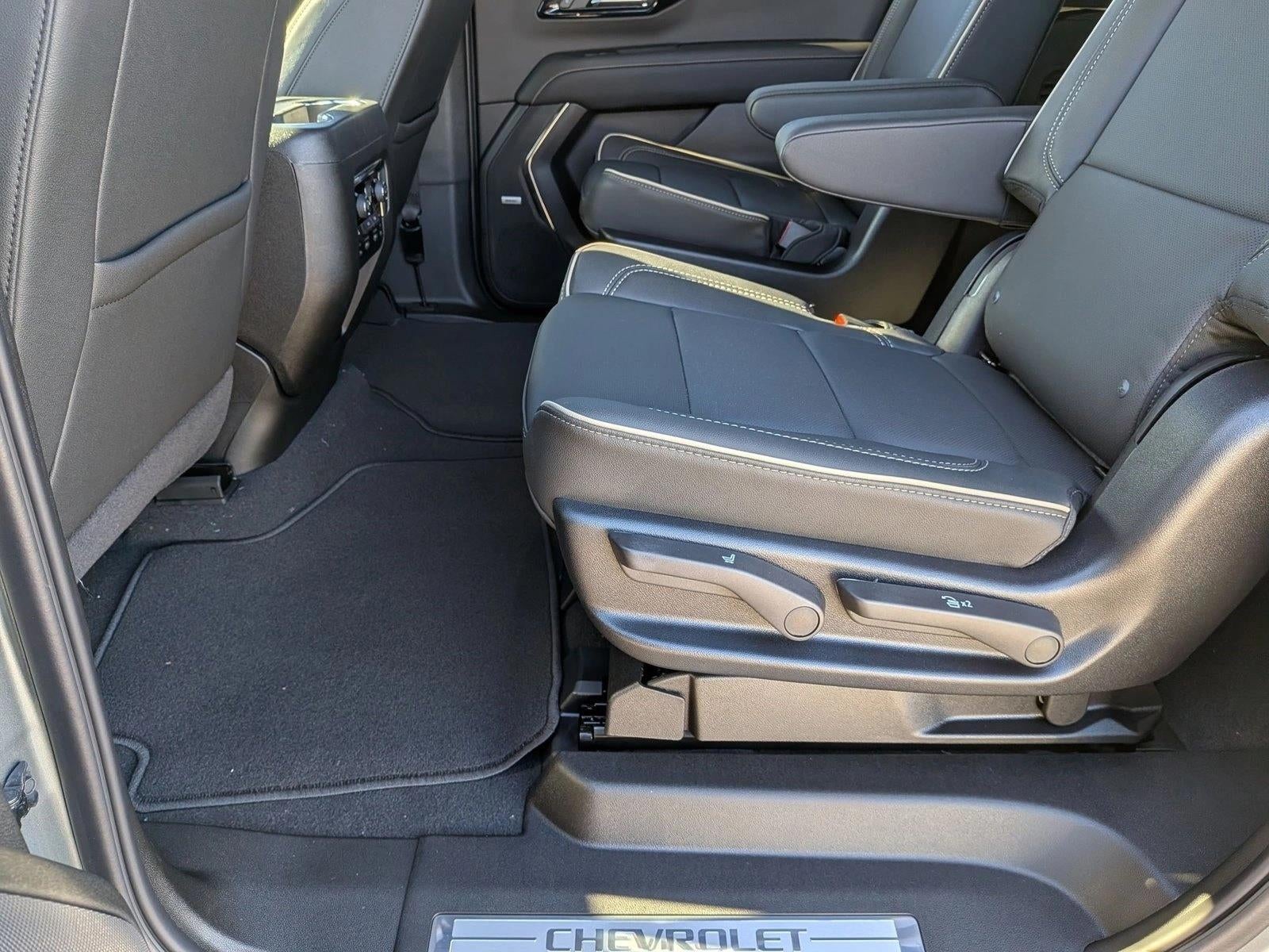 2026 Chevrolet Suburban 4WD Premier