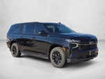 2022 Chevrolet Suburban 4WD RST