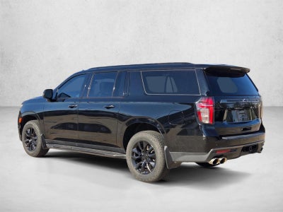 2022 Chevrolet Suburban 4WD RST