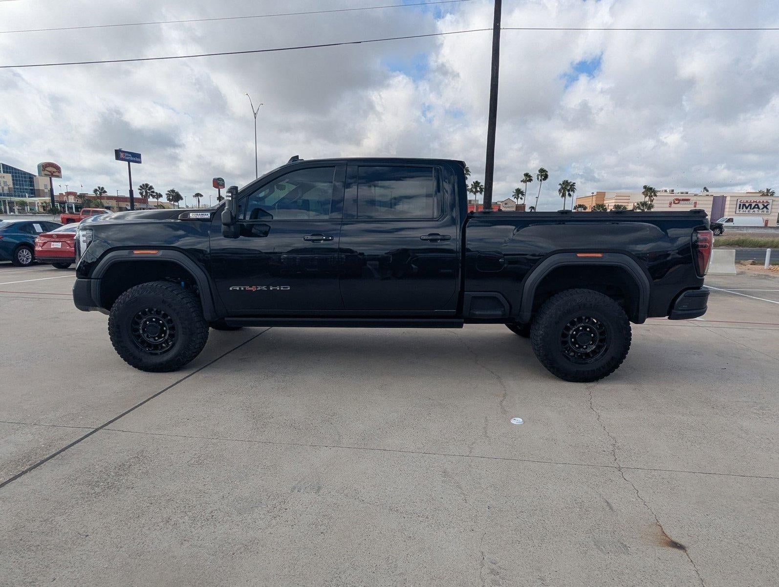 2024 GMC Sierra 2500 HD Crew Cab Standard Box 4-Wheel Drive AT4X