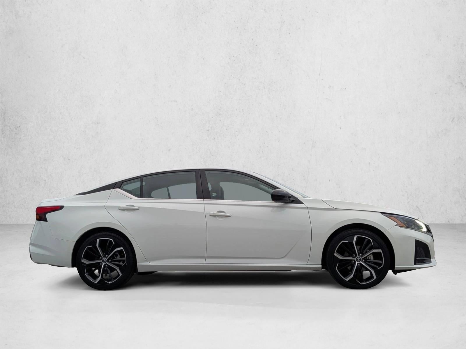 2024 Nissan Altima 2.5 SR Sedan