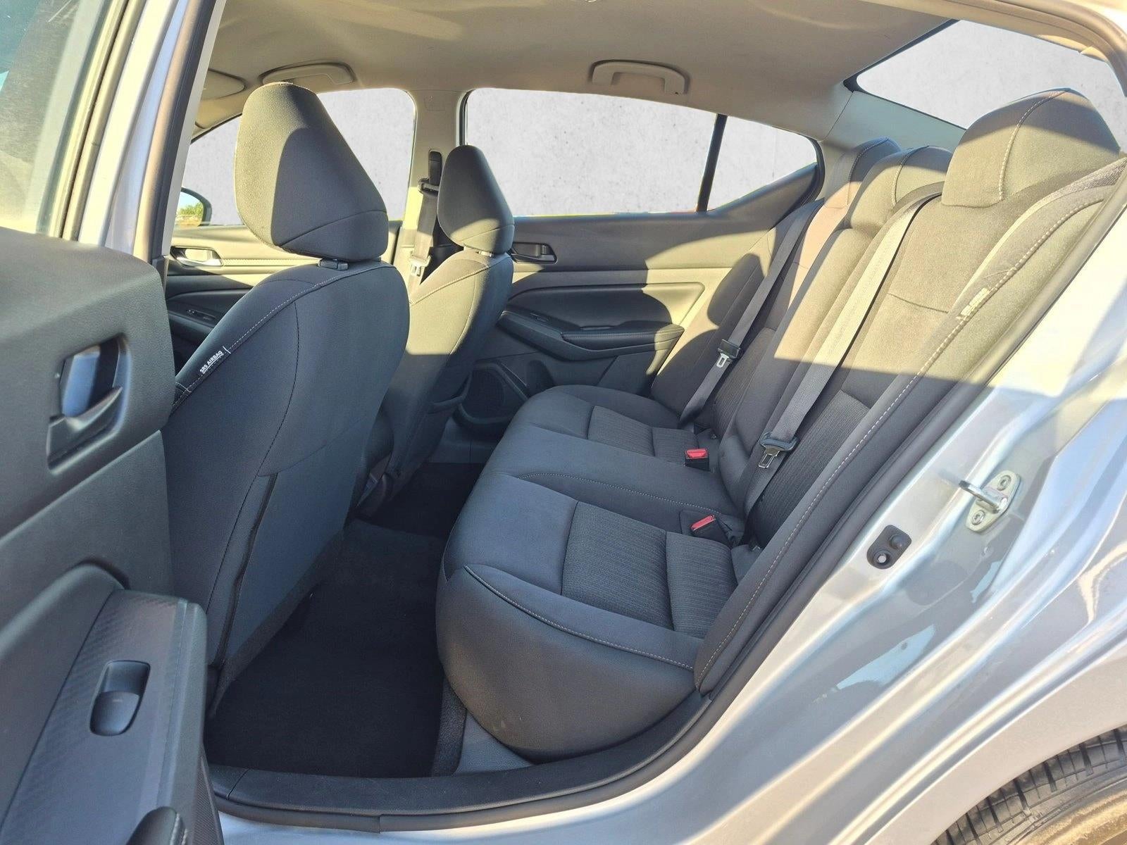 2024 Nissan Altima 2.5 SV Sedan