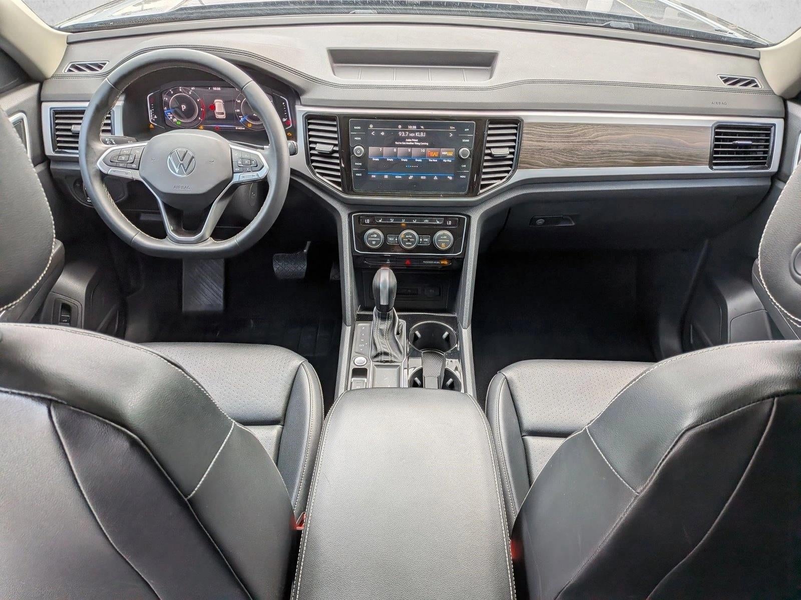 2022 Volkswagen Atlas 2.0T SE w/Technology FWD