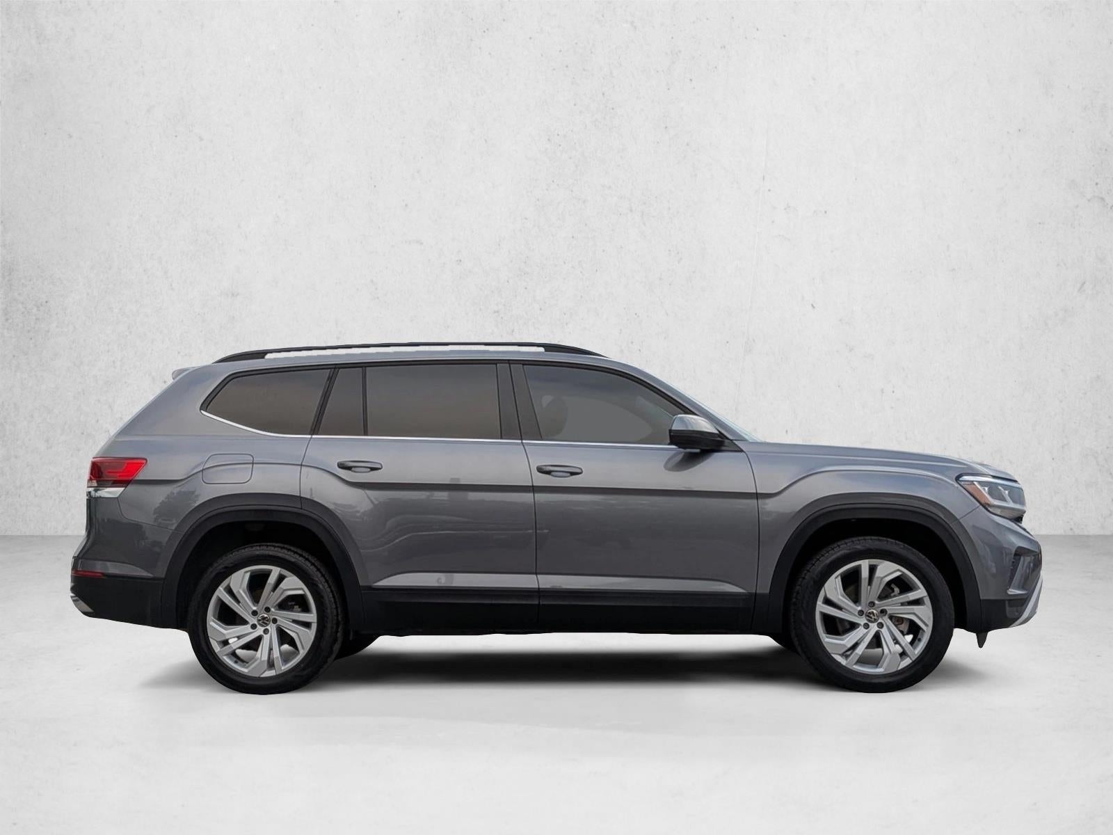 2022 Volkswagen Atlas 2.0T SE w/Technology FWD