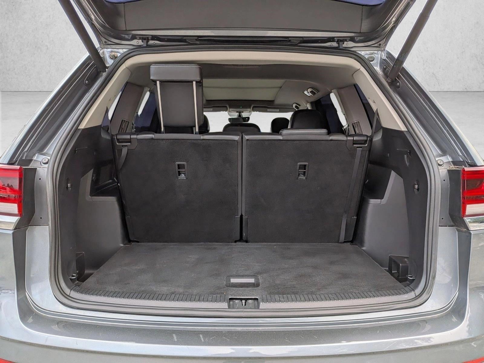 2022 Volkswagen Atlas 2.0T SE w/Technology FWD