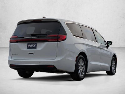 2025 Chrysler Pacifica Select FWD
