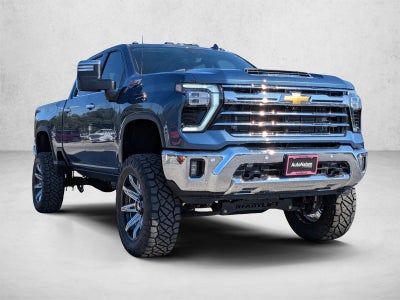 2025 Chevrolet Silverado 2500 HD Crew Cab Standard Box 4-Wheel Drive LTZ