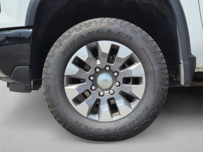 2024 Chevrolet Silverado 2500 HD Crew Cab Standard Box 4-Wheel Drive Custom