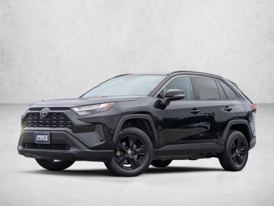 2022 Toyota RAV4 XLE FWD (GS)