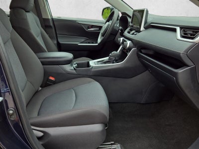 2025 Toyota RAV4 XLE FWD (GS)