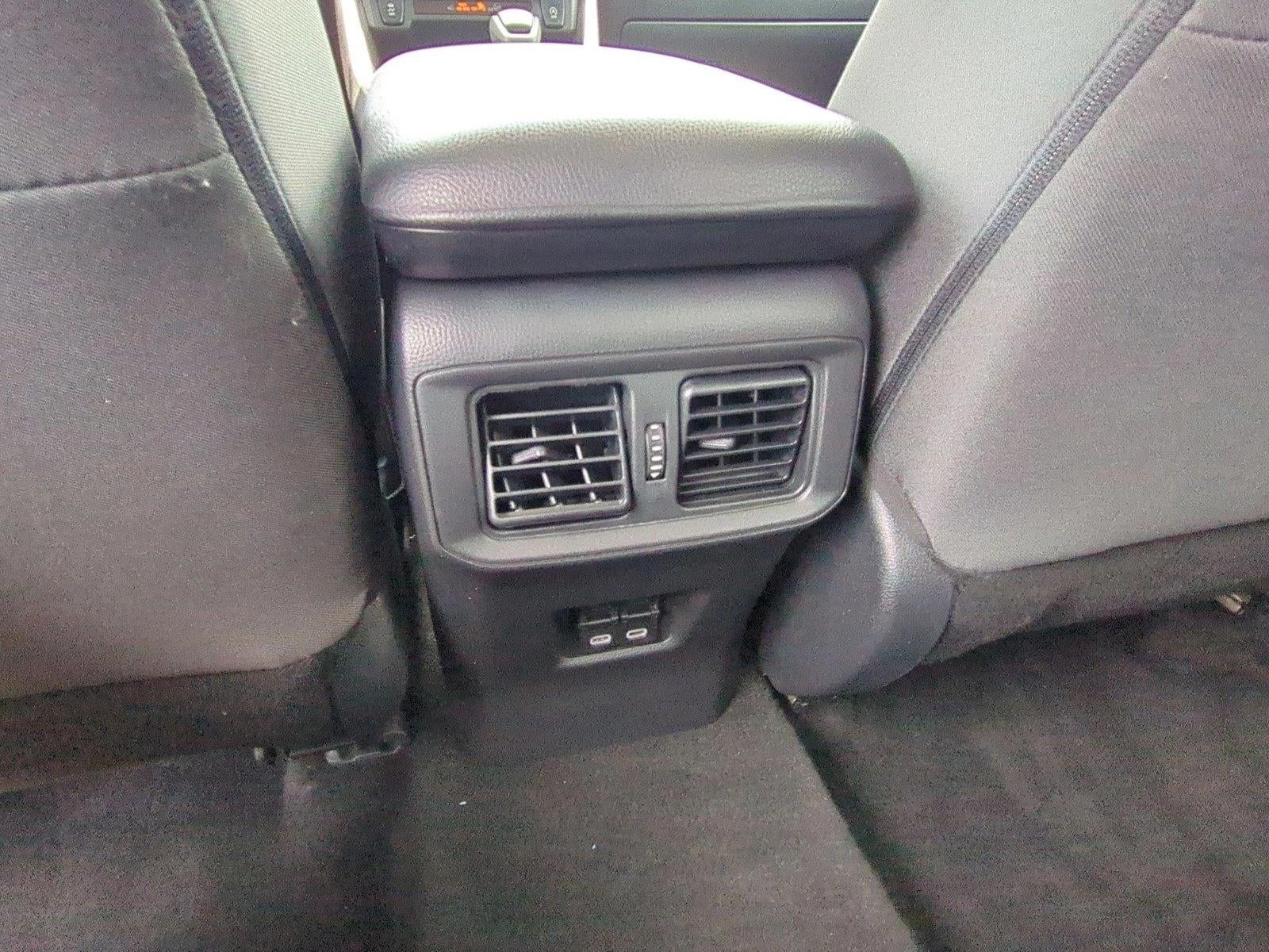 2024 Toyota RAV4 XLE FWD (GS)