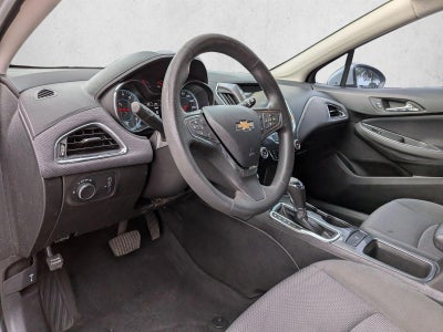 2018 Chevrolet Cruze Hatchback LT (Automatic)