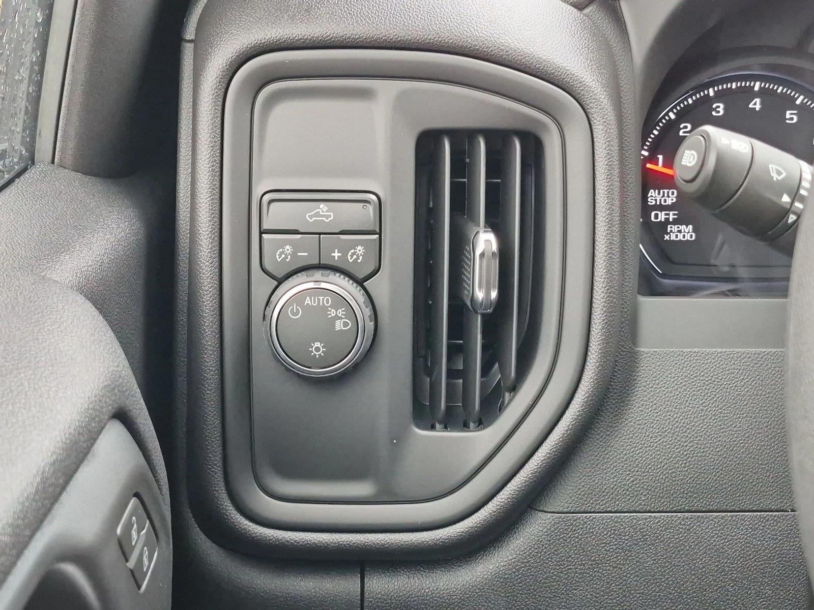 2026 Chevrolet Silverado 1500 Crew Cab Short Box 2-Wheel Drive Custom