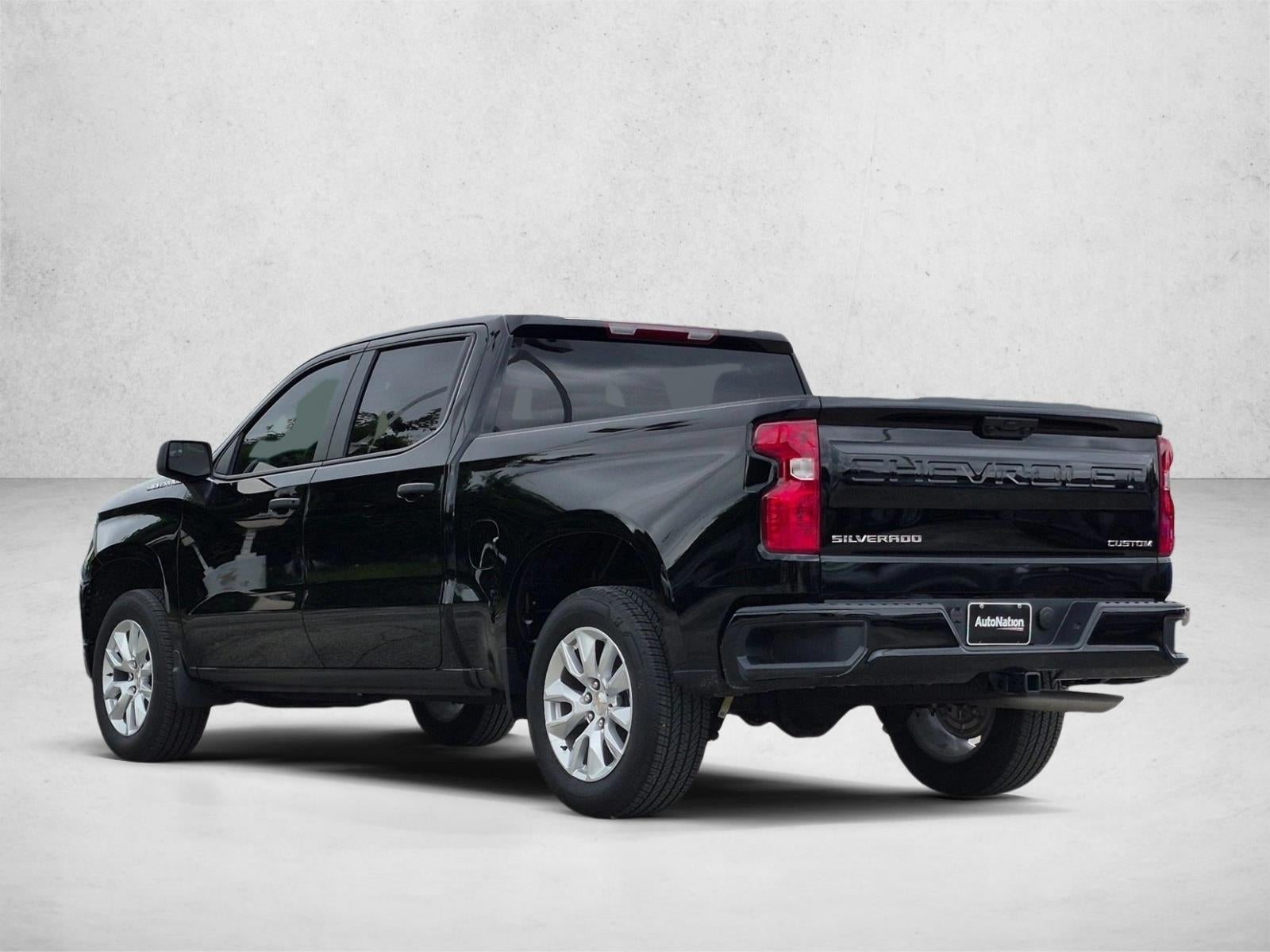 2026 Chevrolet Silverado 1500 Crew Cab Short Box 2-Wheel Drive Custom