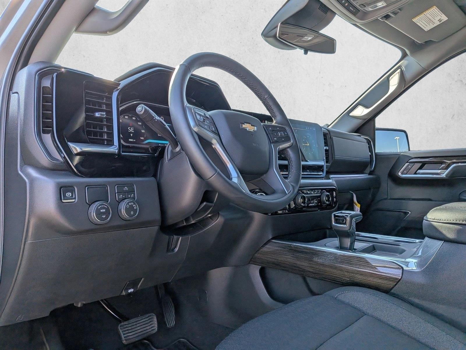 2026 Chevrolet Silverado 1500 Crew Cab Short Box 2-Wheel Drive LT