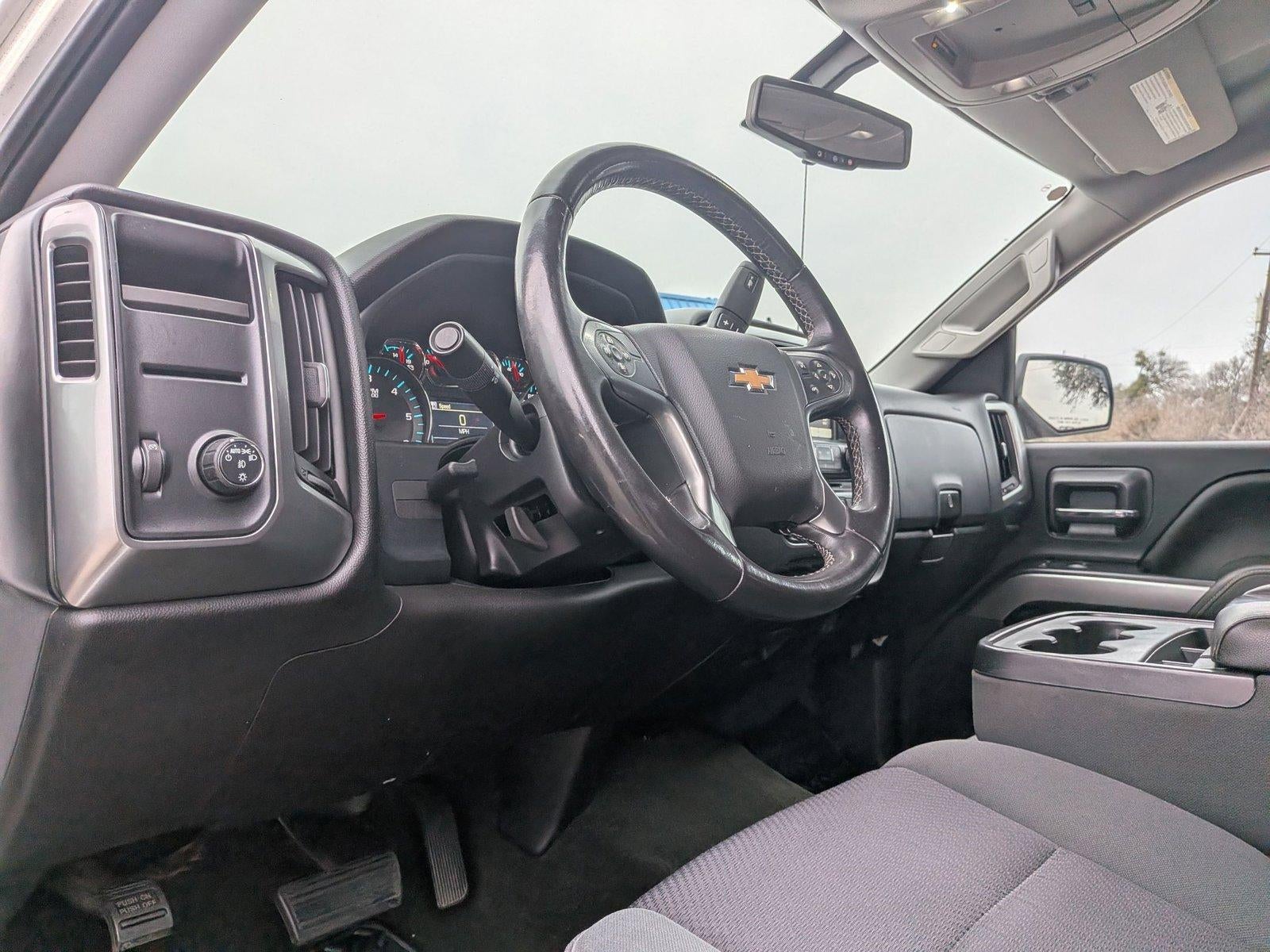 2015 Chevrolet Silverado 1500 Crew Cab Short Box 2-Wheel Drive LT