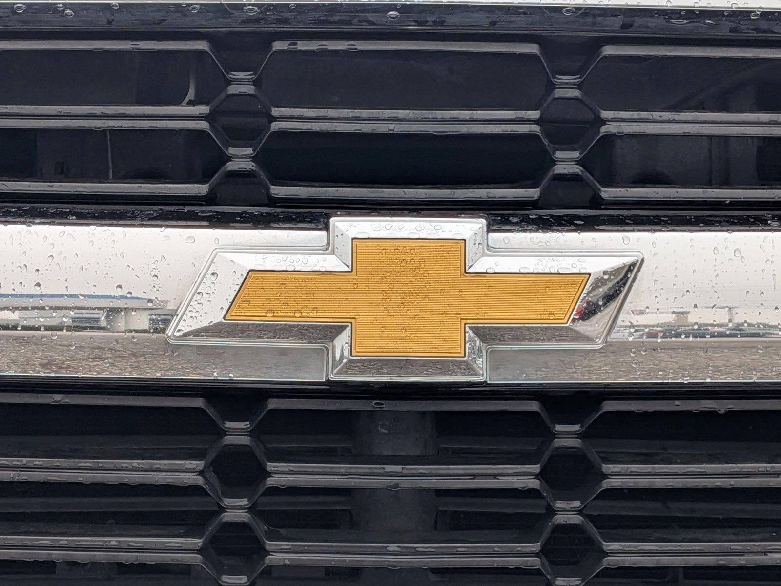 2017 Chevrolet Silverado 1500 Crew Cab Short Box 2-Wheel Drive LT