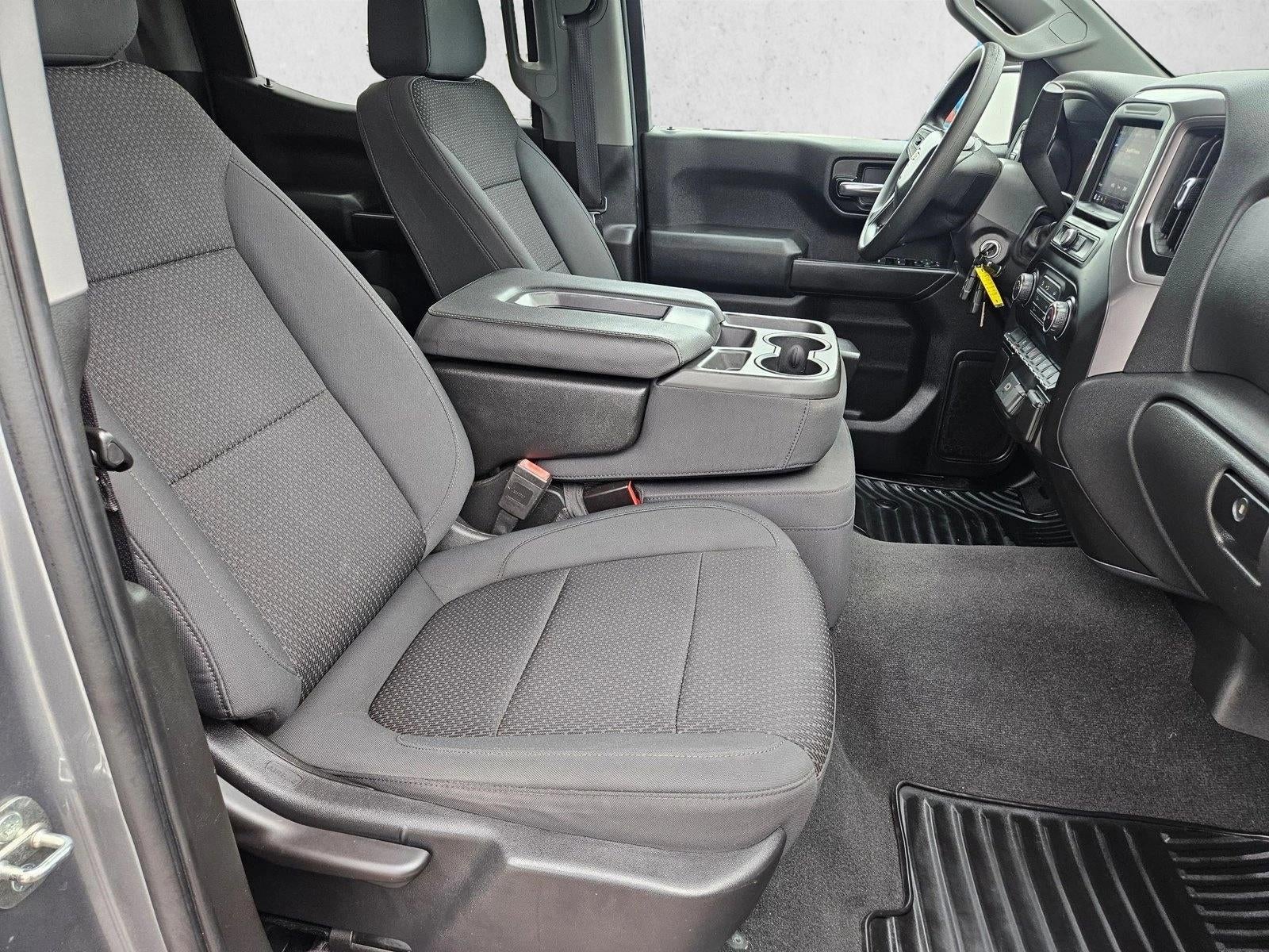 2020 Chevrolet Silverado 1500 Crew Cab Short Box 2-Wheel Drive Custom
