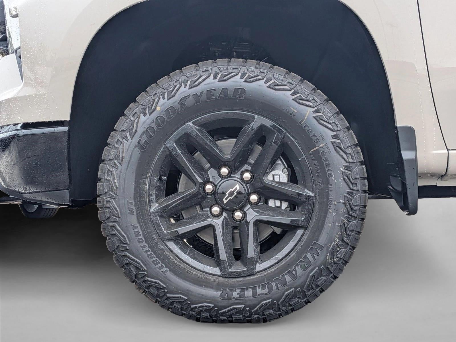 2026 Chevrolet Silverado 1500 Crew Cab Short Box 4-Wheel Drive Custom Trail Boss