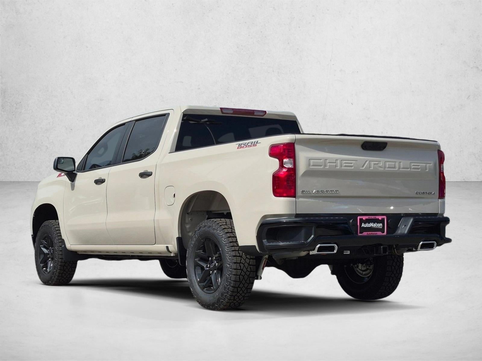 2026 Chevrolet Silverado 1500 Crew Cab Short Box 4-Wheel Drive Custom Trail Boss
