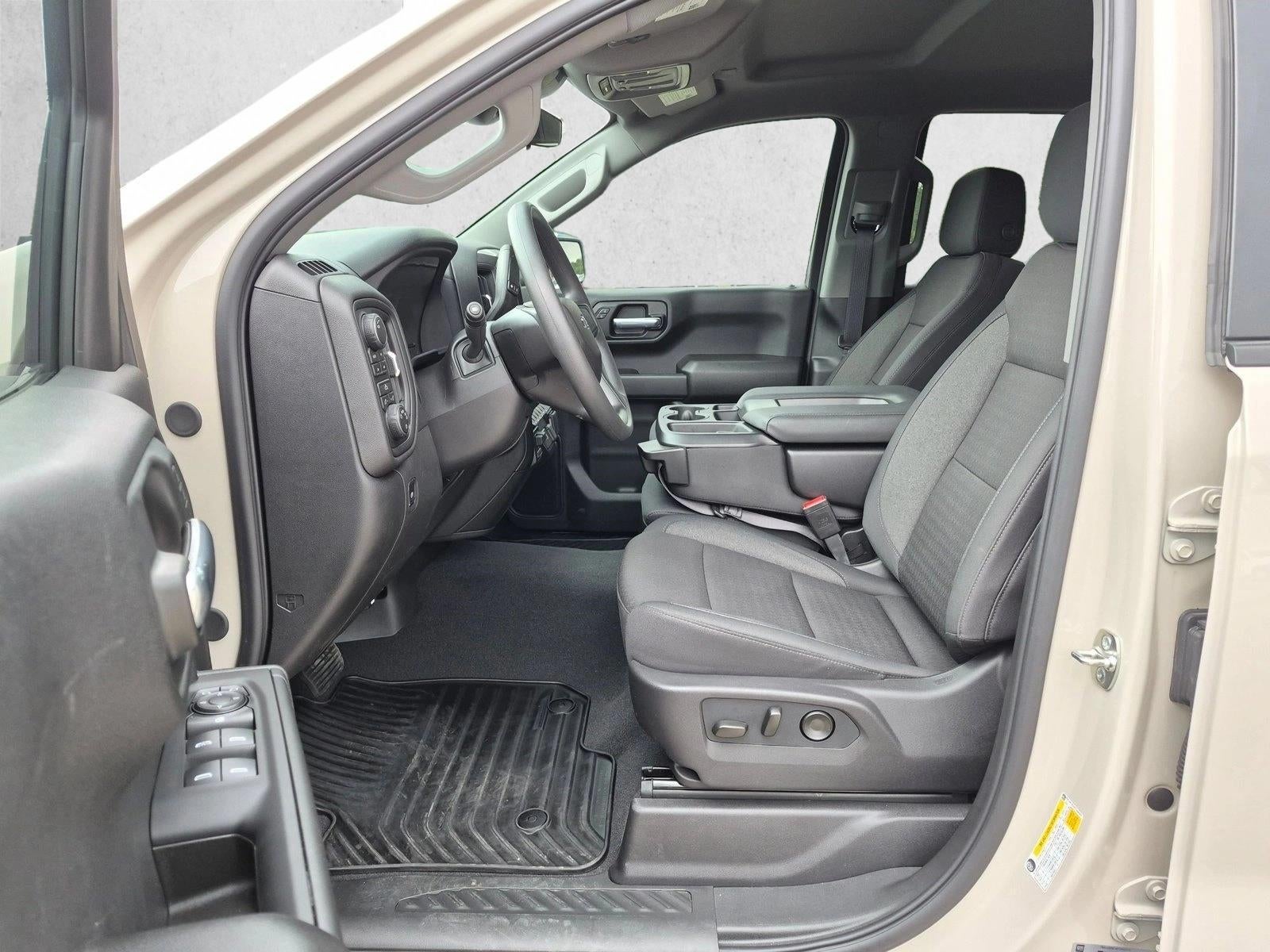 2026 Chevrolet Silverado 1500 Crew Cab Short Box 4-Wheel Drive Custom Trail Boss