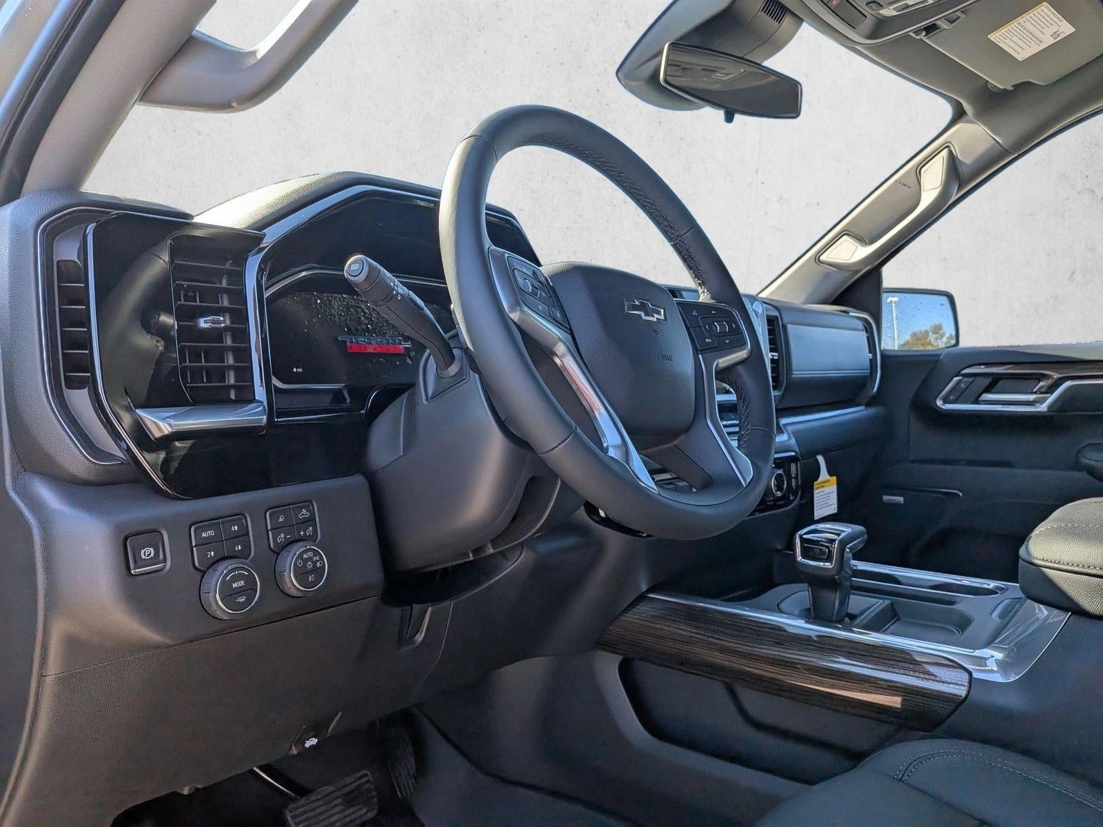 2026 Chevrolet Silverado 1500 Crew Cab Short Box 4-Wheel Drive LT Trail Boss