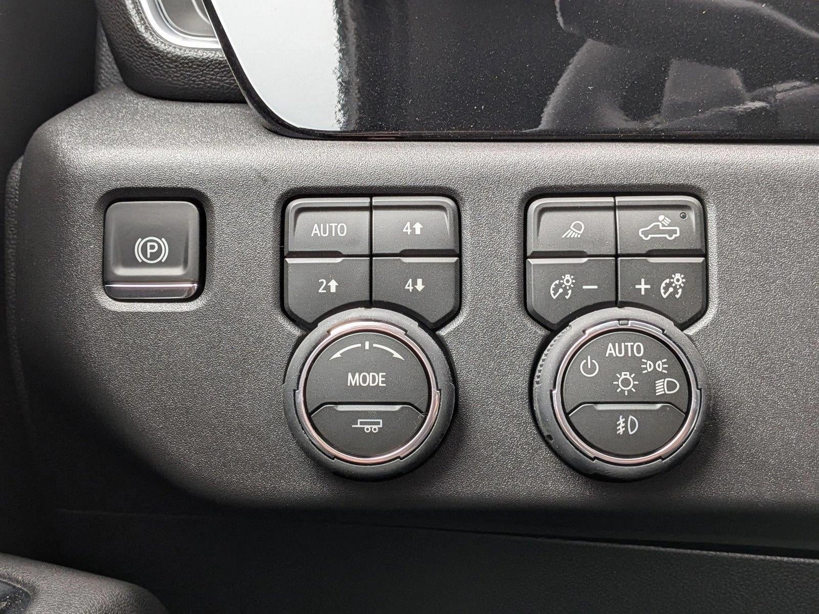 2026 Chevrolet Silverado 1500 Crew Cab Short Box 4-Wheel Drive LT Trail Boss