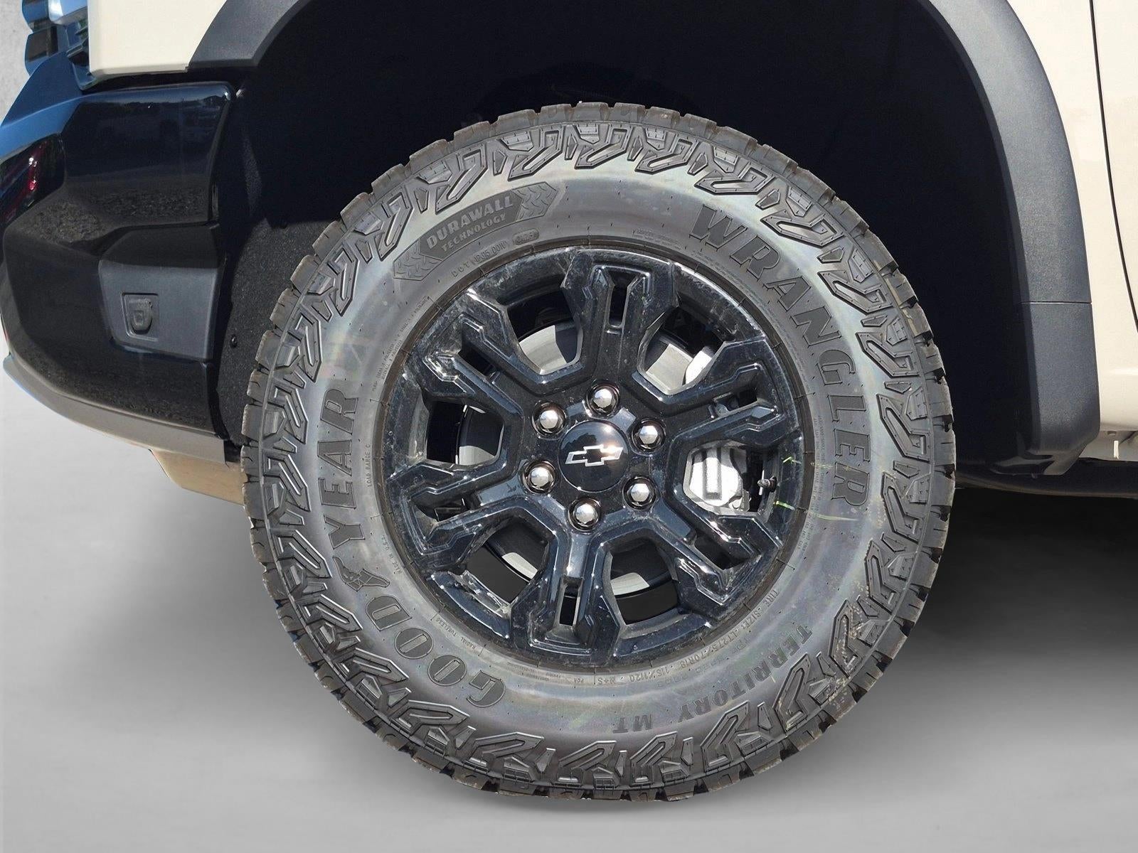 2026 Chevrolet Silverado 1500 Crew Cab Short Box 4-Wheel Drive ZR2