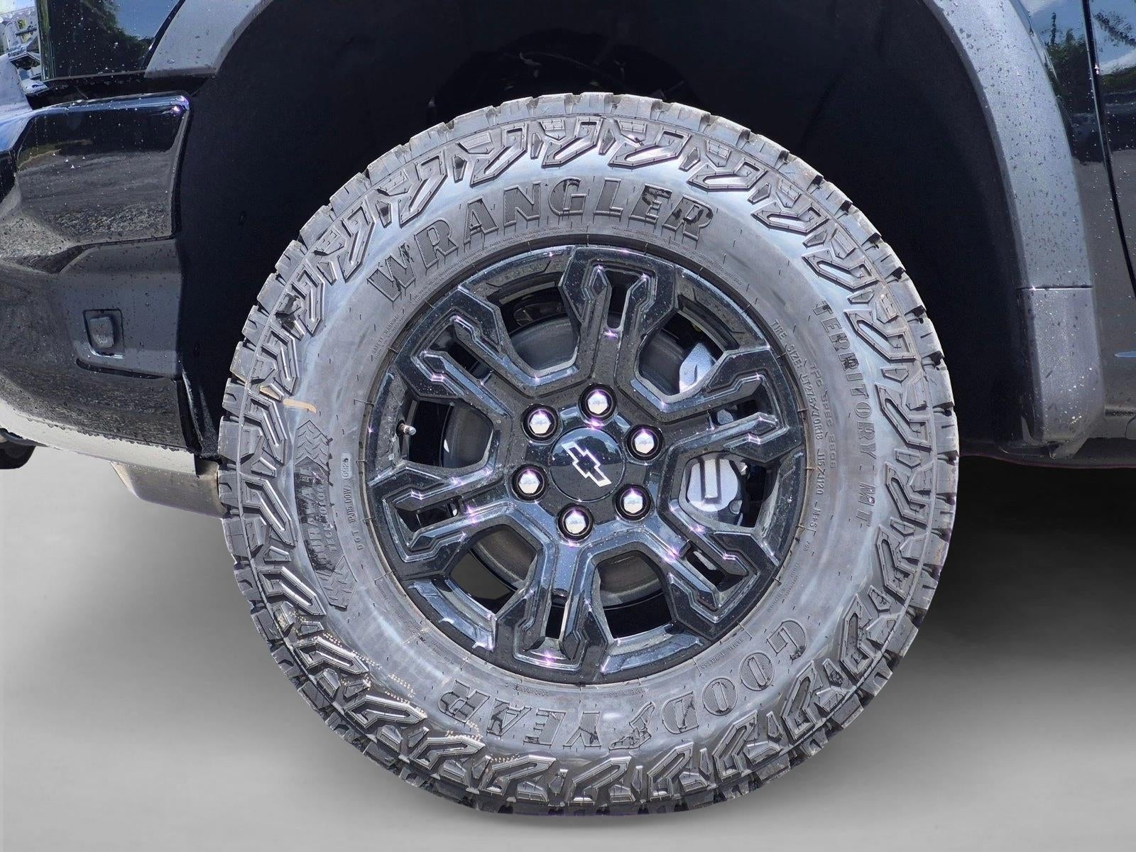 2026 Chevrolet Silverado 1500 Crew Cab Short Box 4-Wheel Drive ZR2