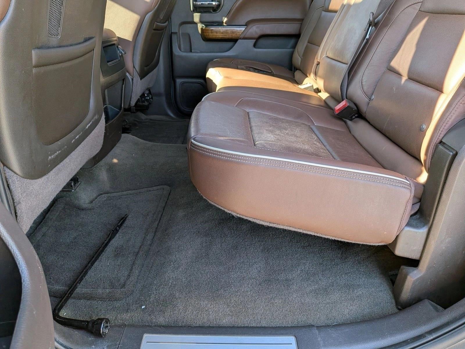 2015 Chevrolet Silverado 1500 Crew Cab Short Box 4-Wheel Drive High Country