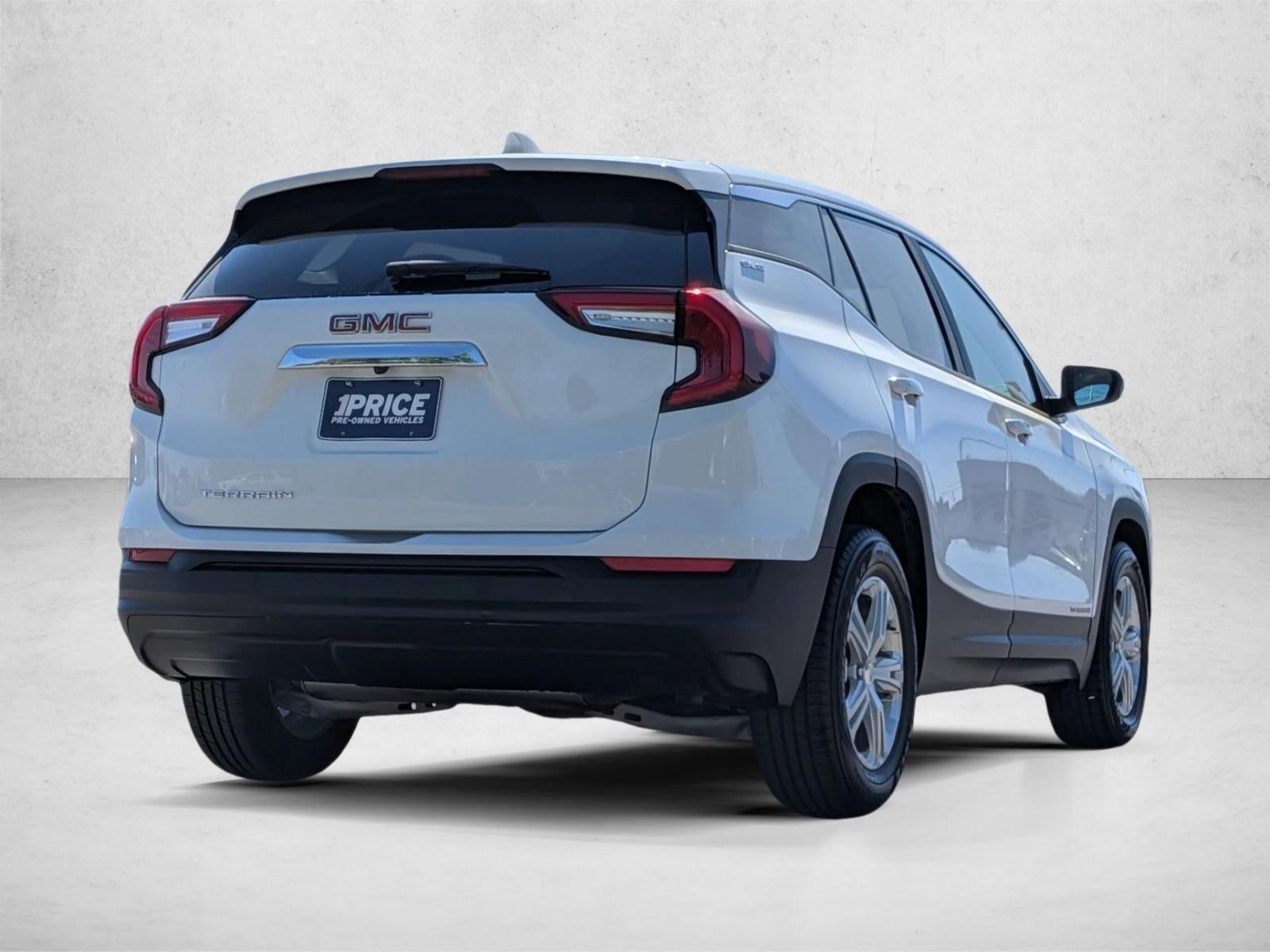 2024 GMC Terrain FWD 4dr SLE