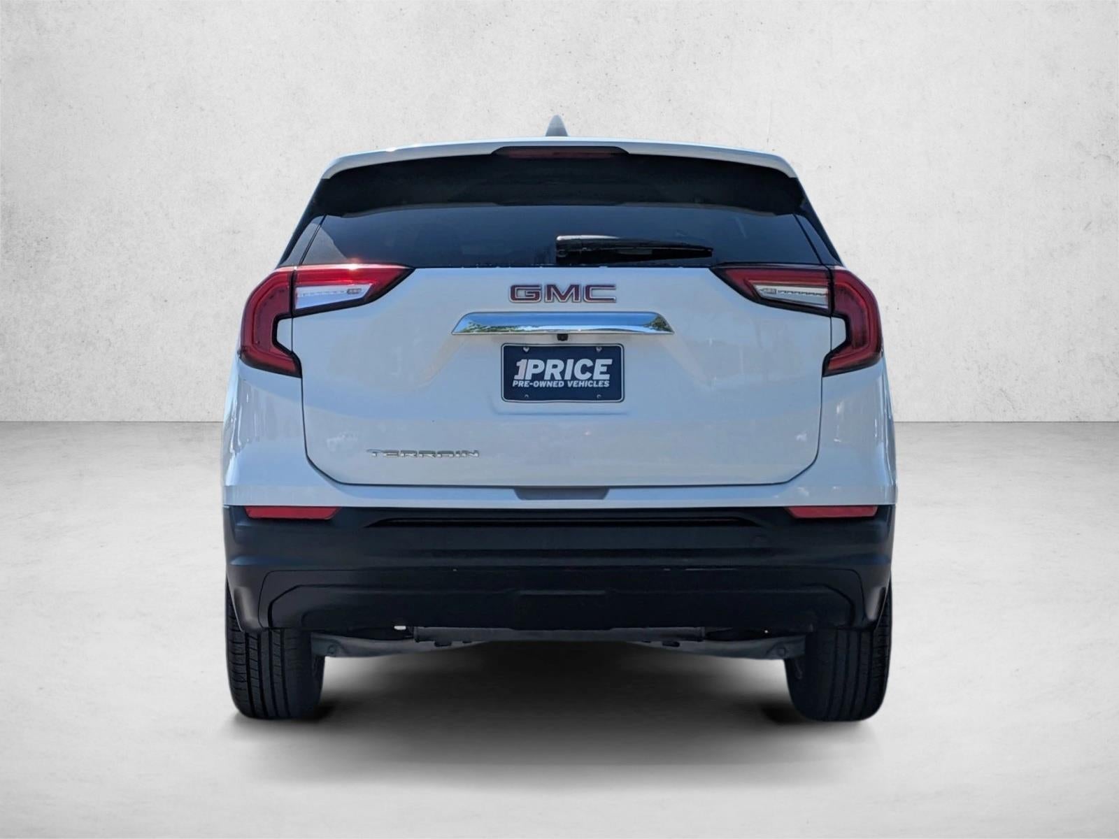 2024 GMC Terrain FWD 4dr SLE