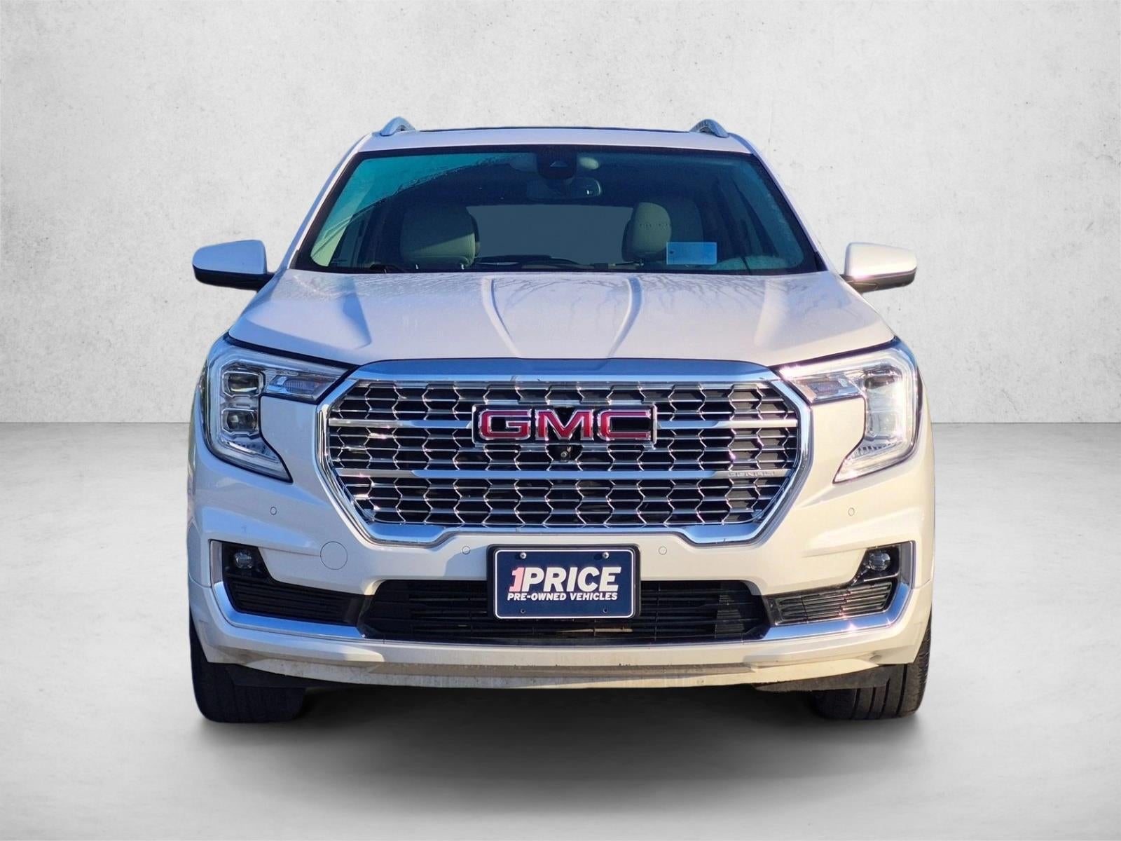 2022 GMC Terrain AWD Denali