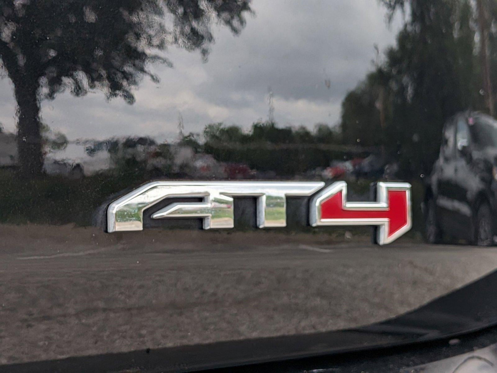 2024 GMC Terrain AWD 4dr AT4