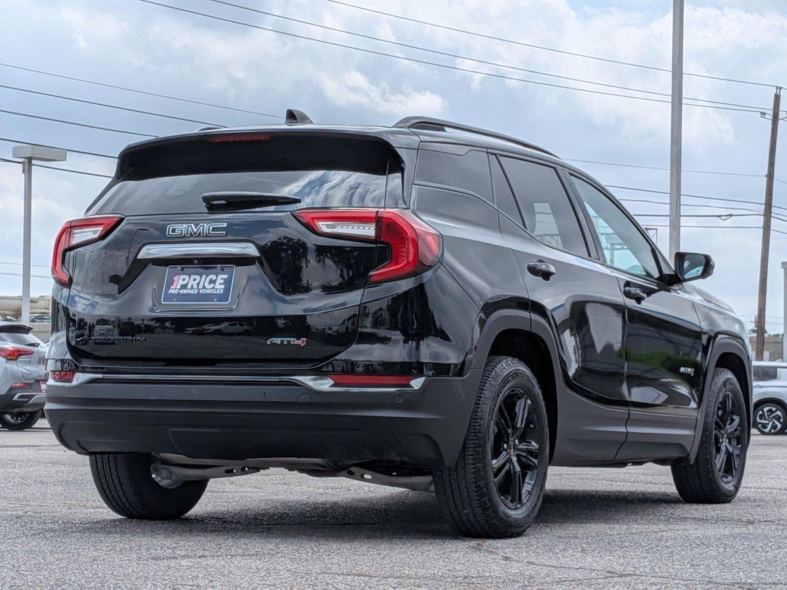 2024 GMC Terrain AWD 4dr AT4