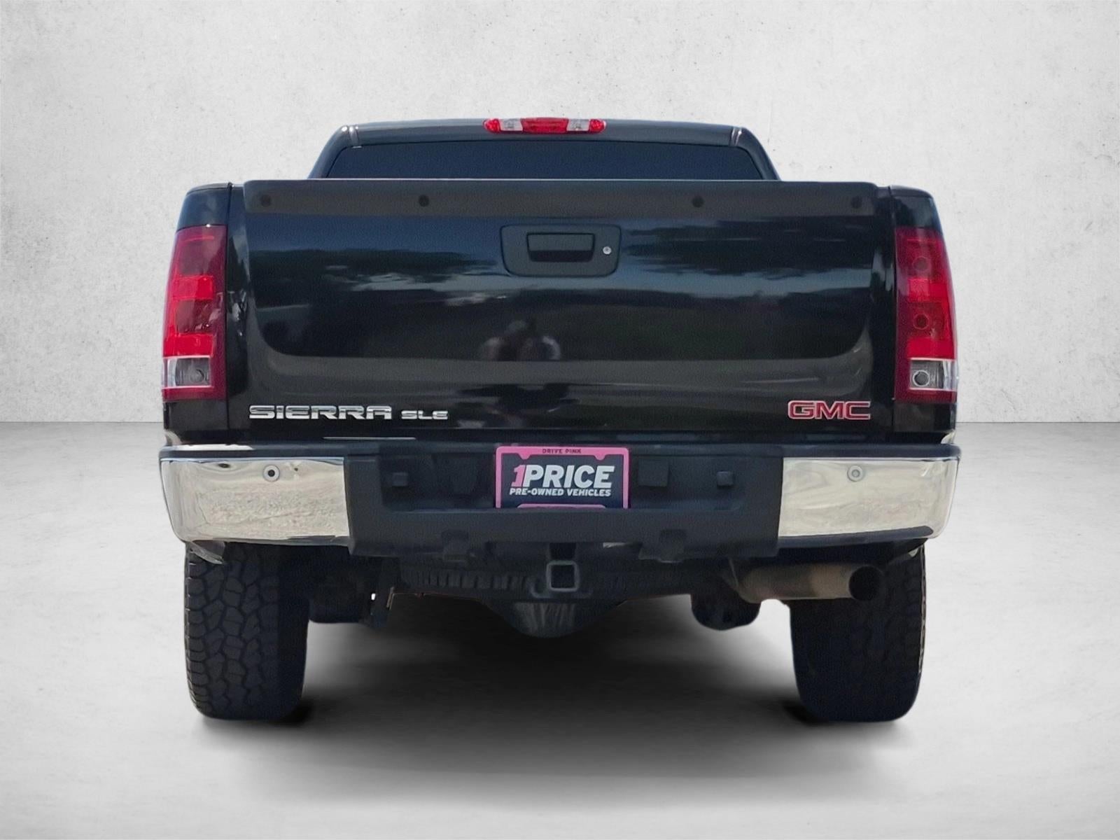 2013 GMC Sierra 1500 Crew Cab Short Box 2-Wheel Drive SLE