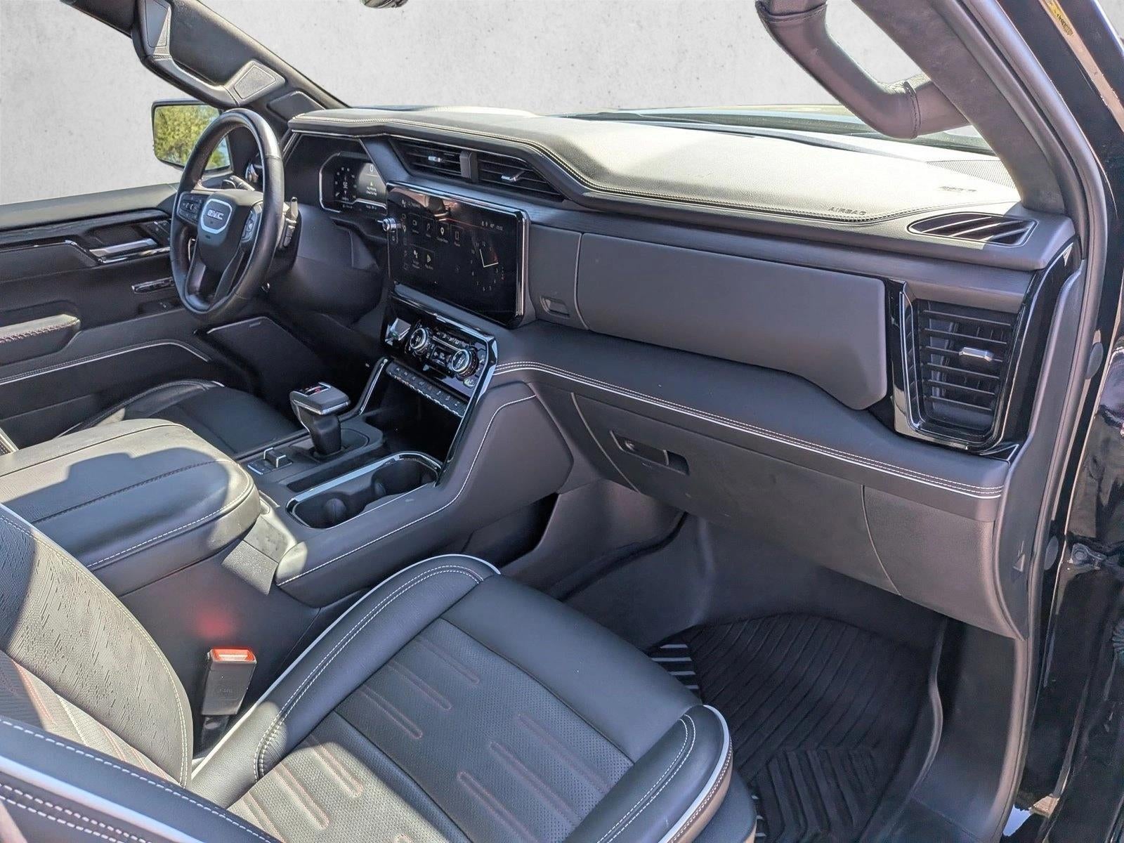 2023 GMC Sierra 1500 Crew Cab Short Box 4-Wheel Drive AT4X