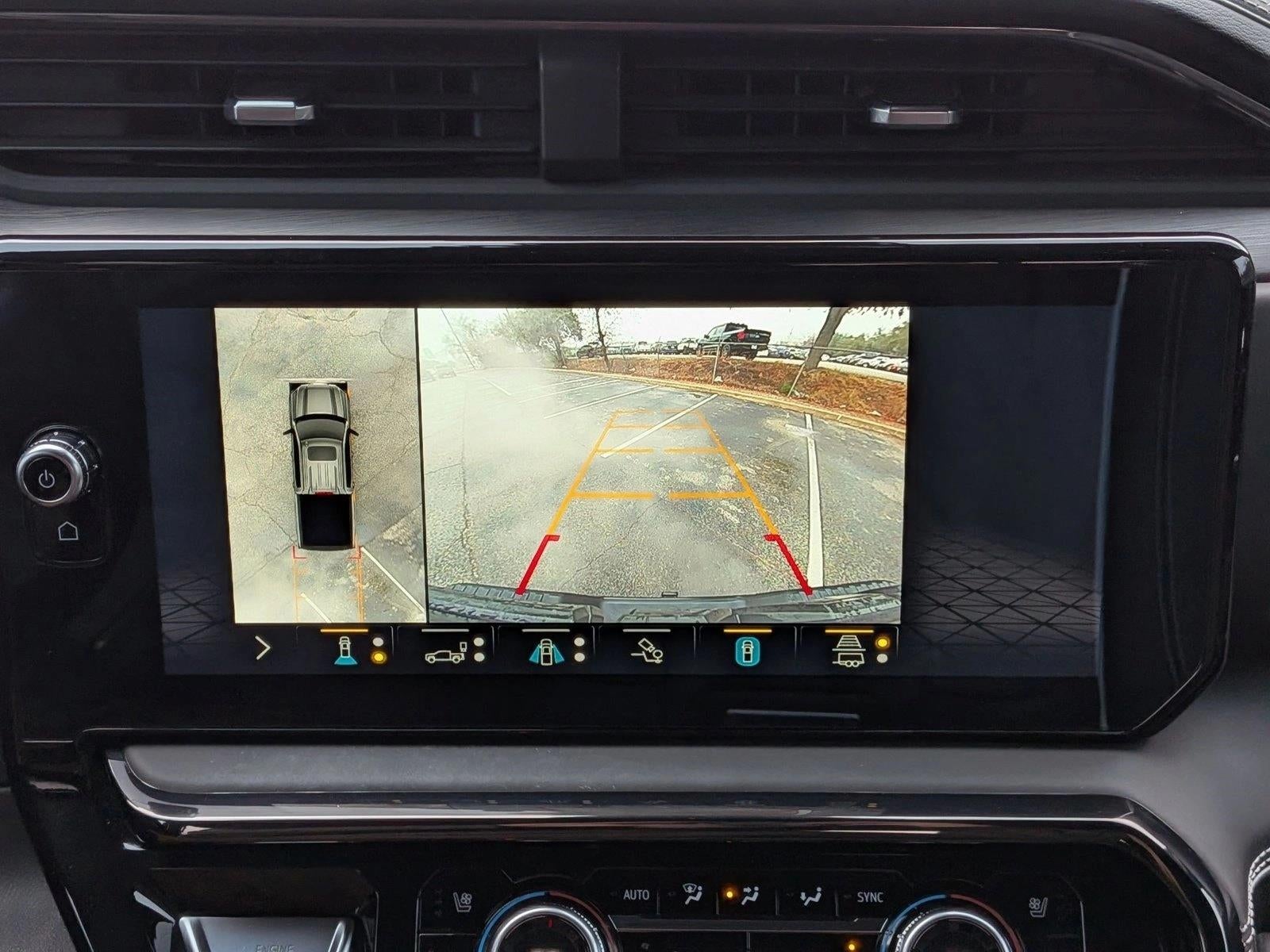 2022 GMC Sierra 1500 Crew Cab Short Box 4-Wheel Drive AT4X