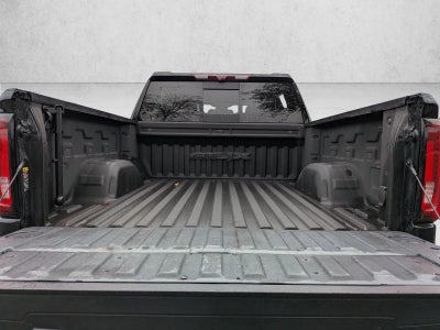 2022 GMC Sierra 1500 Crew Cab Short Box 4-Wheel Drive AT4X