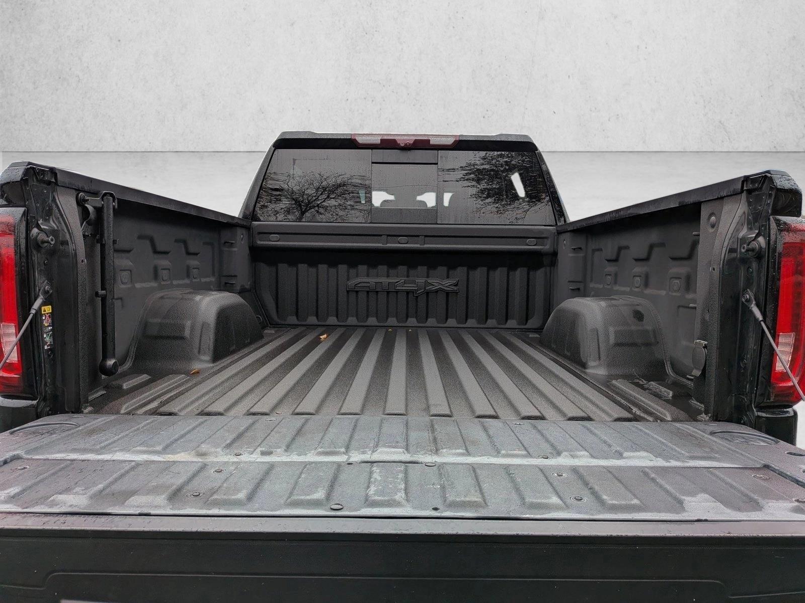 2022 GMC Sierra 1500 Crew Cab Short Box 4-Wheel Drive AT4X