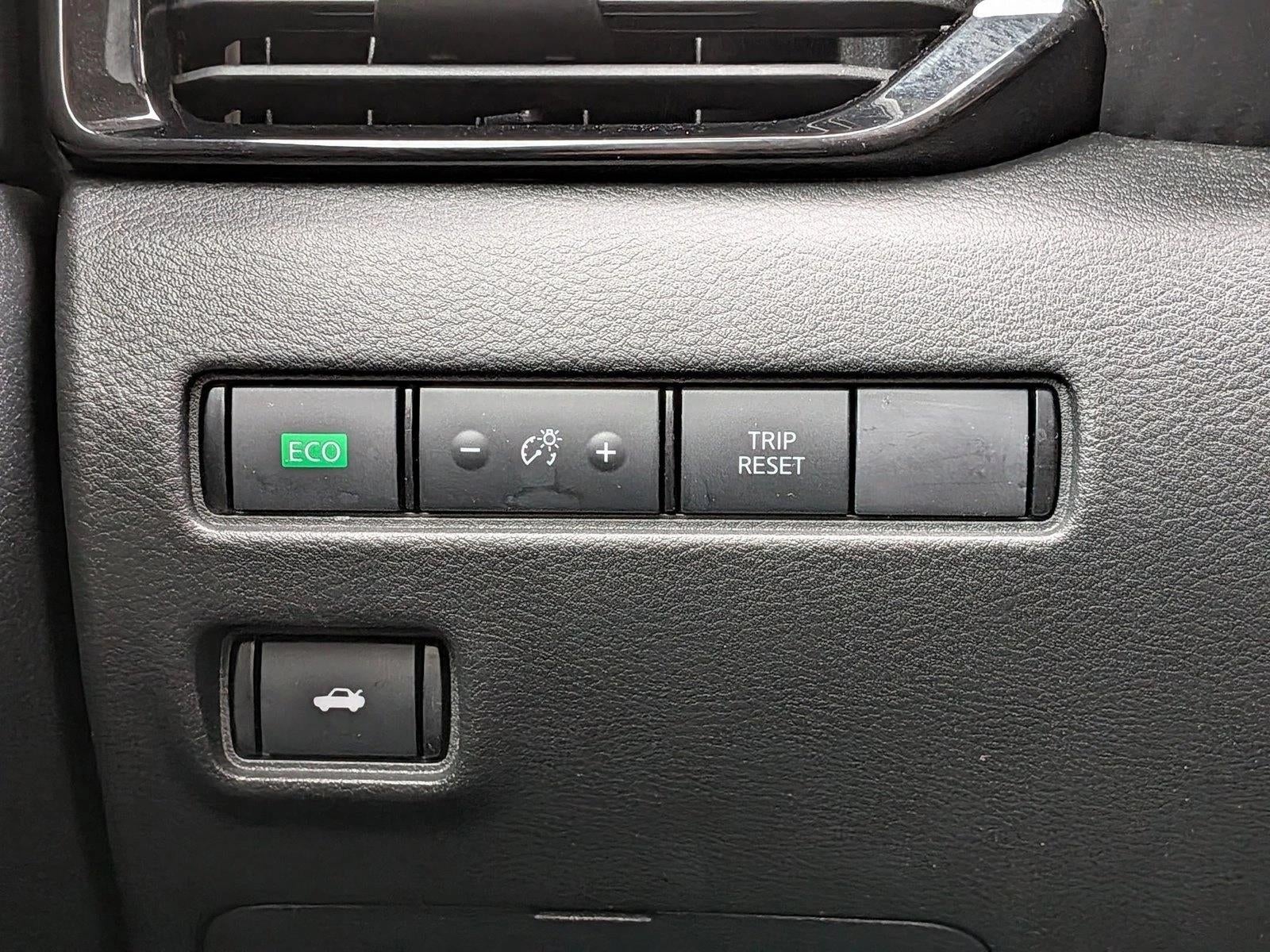 2024 Nissan Sentra SV CVT
