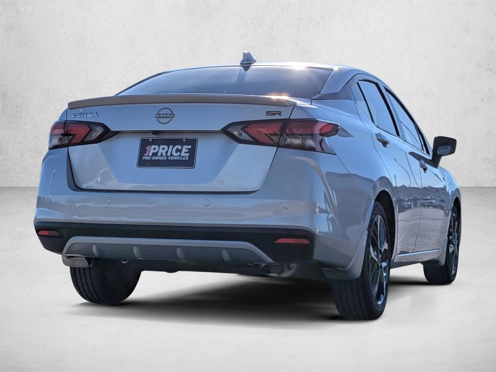 2025 Nissan Versa SR CVT