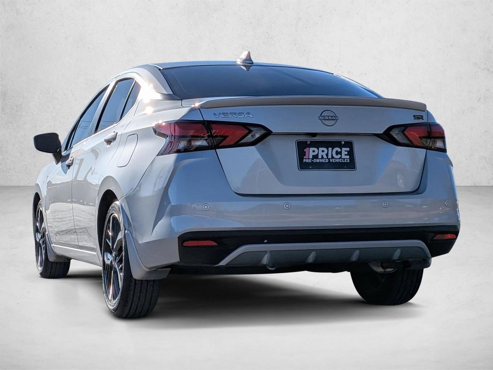 2025 Nissan Versa SR CVT