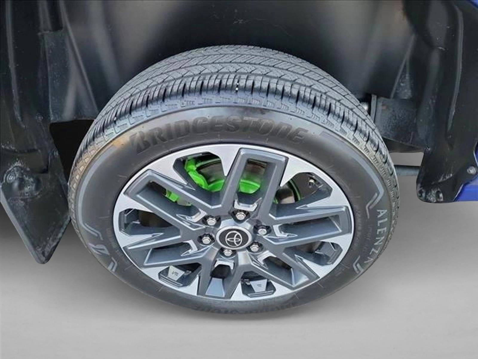 2025 Toyota Tacoma 2WD 2WD SR5 Double Cab 5' Bed AT (Natl)